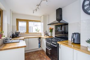 Photo 6- click for photo gallery